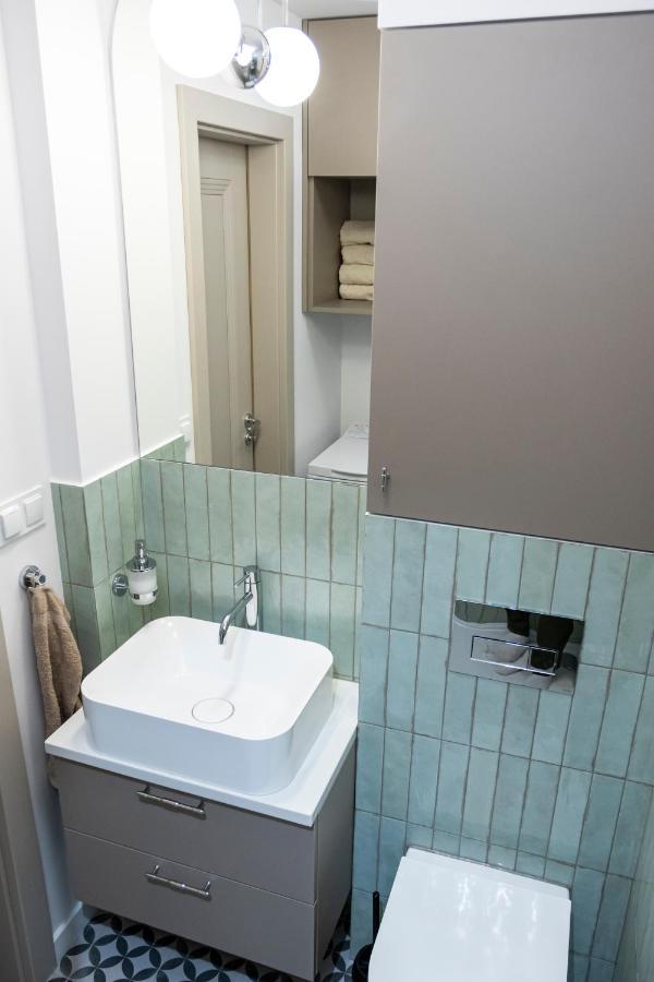 Apartament Przy Metrze Wierzbno Z Nuta Vintage Varsovia Exterior foto