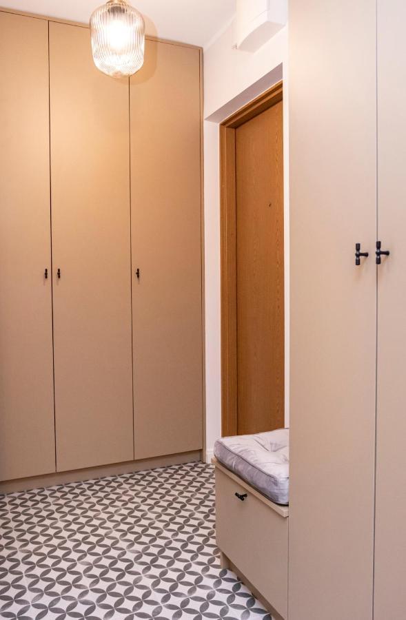 Apartament Przy Metrze Wierzbno Z Nuta Vintage Varsovia Exterior foto